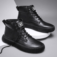马丁靴新款黑色皮面高帮厚底男士运动靴百搭休闲机车皮靴男鞋