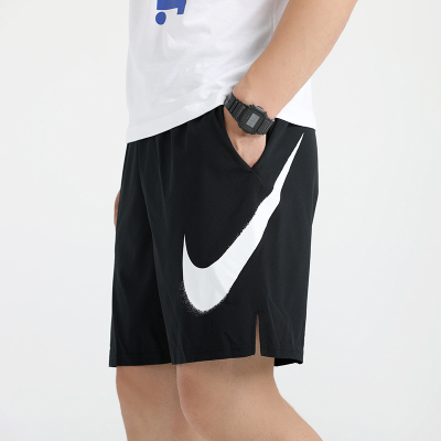NIKE耐克五分裤男2021夏季新款黑色大勾短裤健身运动裤CZ6371-010