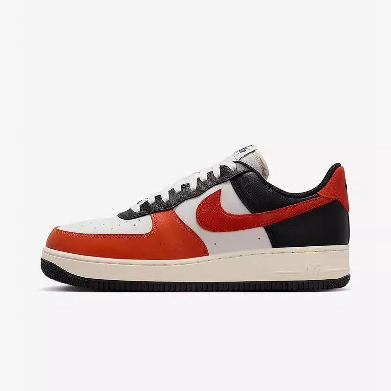 NIKE耐克休闲鞋AIR FORCE 1 07 LV8耐磨低帮男鞋板鞋HQ4987-010 C