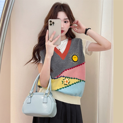 [3件8.5折110.4元,叠加优惠券]唐狮春秋新款设计感小众马甲女潮趣风格V领套头针织背心qd