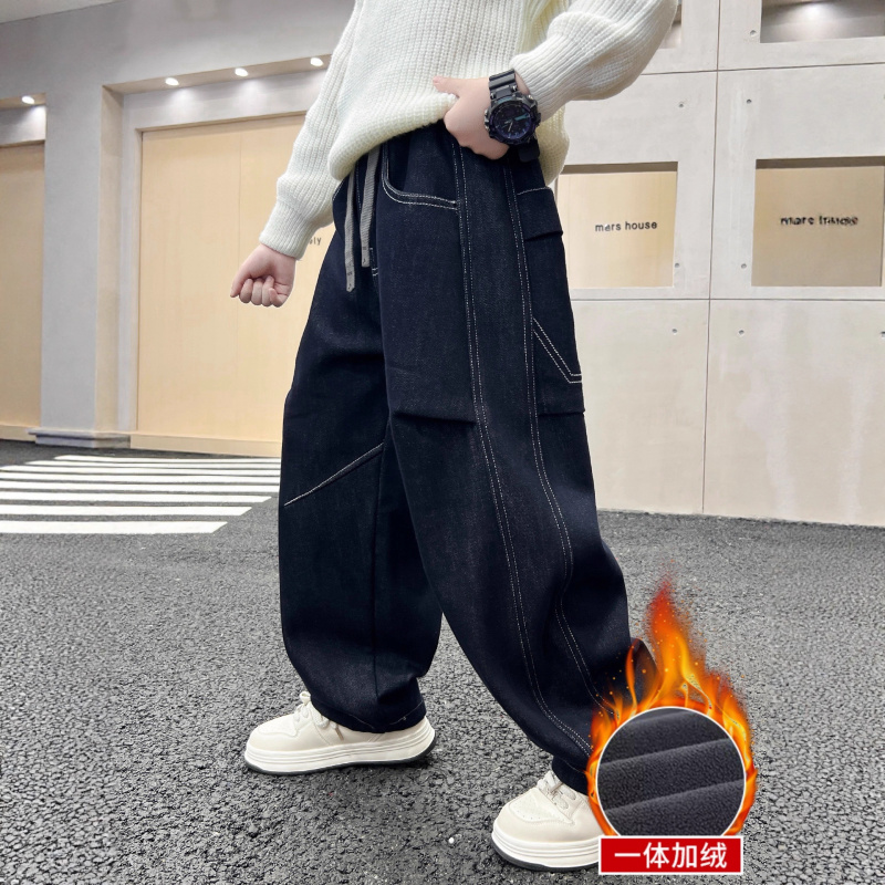 男童加绒牛仔裤秋冬款新款加厚帅气直筒大儿童冬季一体绒裤子