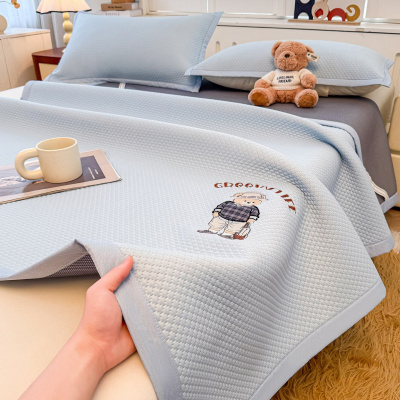 A类加厚冰豆豆凉席三件套夏天单人冰丝席宿舍空调席软席子可折叠