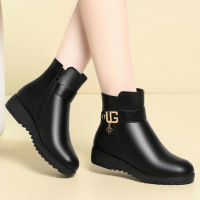 女短靴加绒妈妈鞋冬季加厚复古软皮棉靴防滑坡跟厚底女靴雪地靴女