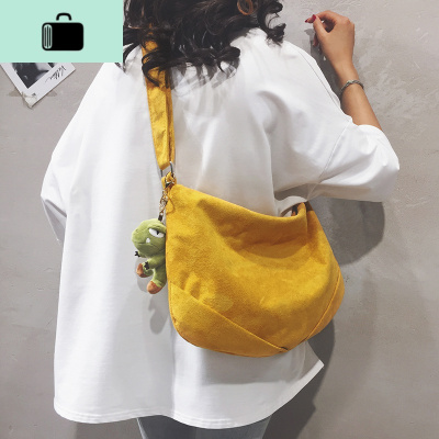 毛绒大包包女包新款2020纯色简约大容量饺子包休闲百搭单肩斜挎包NEW LAKE女斜挎包