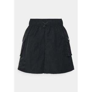 Nike 女士运动裤 Shorts 短裤时尚百搭简约休闲舒适轻便透气弹性日常