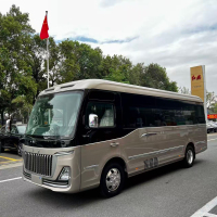 红旗国悦中巴17座公务版