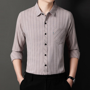 2025春季新款长袖衬衫男竖条纹中年休闲爸爸翻领透气真口袋衬衣男