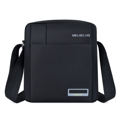 韩版牛津布防水男士单肩包新款耐磨商务斜挎包大容量户外运动背包黑