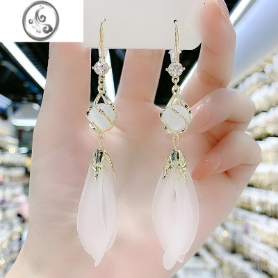 JiMi猫眼石白花瓣耳环超仙韩国气质长款流苏耳坠设计感网红显脸瘦耳饰