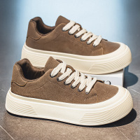 2026男鞋春季新款时尚休闲小众设计低帮板鞋男士耐磨百搭运动潮鞋