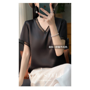 2025夏季女新短款宽松v字领拼色网纱短袖T恤缎面薄款半袖女士上衣