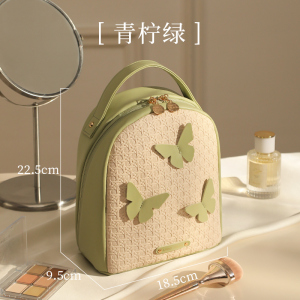 化妆包女2025新款高端大容量便携式收纳外出袋超火分区护肤品