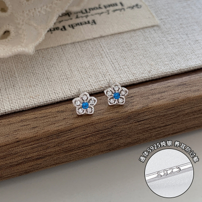 纯银蓝色小花耳钉独特漂亮学生党耳饰适合夏天耳环设计感小众送女朋友老婆情人节七夕生日礼物