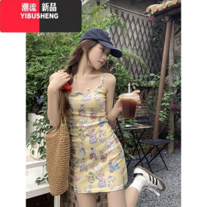 YIBUSHENG甜辣妹趣味印花吊带连衣裙女季弹力收腰显瘦包臀裙短裙 黄色多动物吊带裙 均码