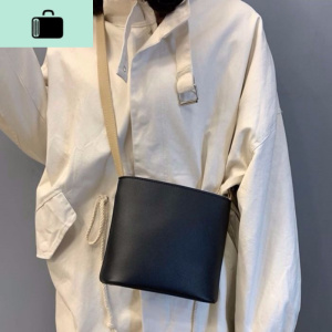 ins同款百搭简约单肩包包斜挎包2020新款韩版女学生小方包水桶包NEW LAKE女士单肩包