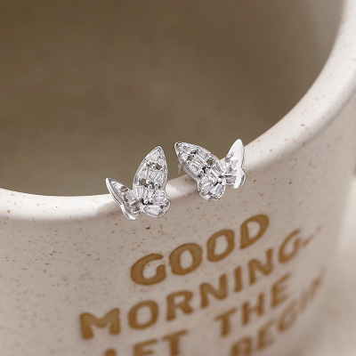 s999足银闪锆不对称蝴蝶耳钉轻奢简约小众高级感设计气质锆石耳饰送女朋友老婆情人节七夕生日礼物