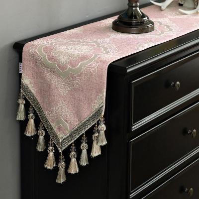 家柏饰(CORATED)欧式餐桌桌旗茶几电视柜盖布装饰布餐垫鞋柜餐边柜桌布流苏长条巾 瑾墨粉色 32*160cm