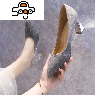 七色王国水晶鞋婚鞋2020年新款冬季主婚纱伴娘日常平时可穿高跟粗跟新娘鞋休闲鞋