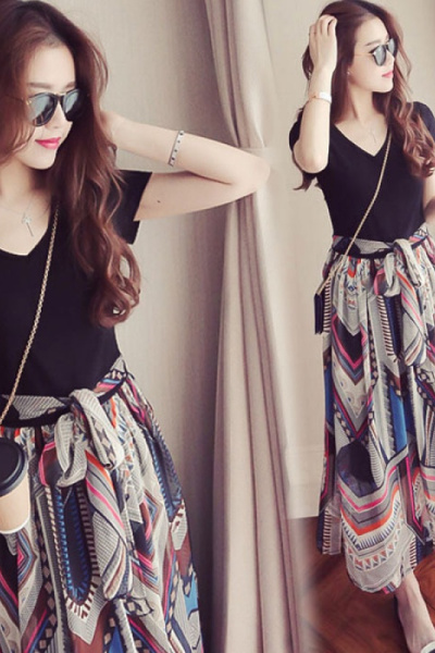 女装夏季碎花雪纺v领高腰长款短袖连衣裙显瘦夏威夷沙滩