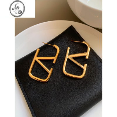 JiMi新款推荐 奢潮高级感欧美风简约百搭长方形几何V镀金银色耳钉耳环