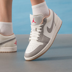 耐克(NIKE)男鞋新款Air Jordan 1 Low AJ1低帮舒适运动鞋耐磨篮球鞋553558-166 ZP