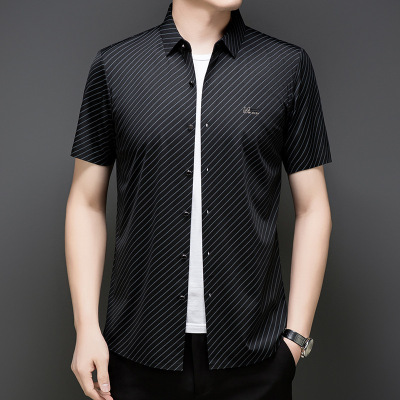 夏季新款短袖衬衫男轻熟休闲条纹拼色无痕衬衫弹力半袖开衫男士