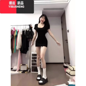 YIBUSHENG纯欲风辣妹短袖t恤连衣裙女2024年季新款性感紧身黑色包臀短裙