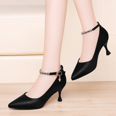 莱卡金顿一字扣高跟鞋女鞋细跟单鞋2020年新款春季小跟6959