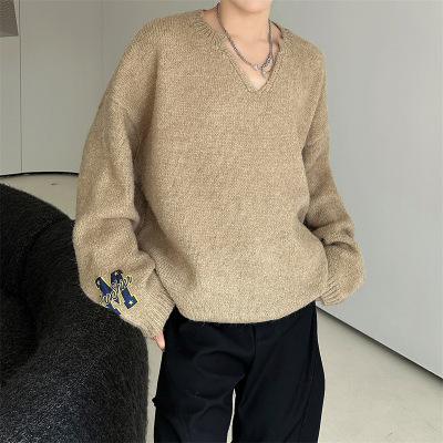 男装日系复古慵懒风V领简约中性毛衣街头潮牌宽松百搭套头针织衫