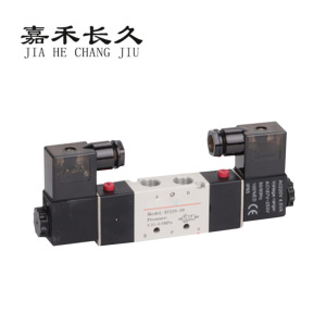 嘉禾长久/电磁阀/4V220-08 电压请备注/个