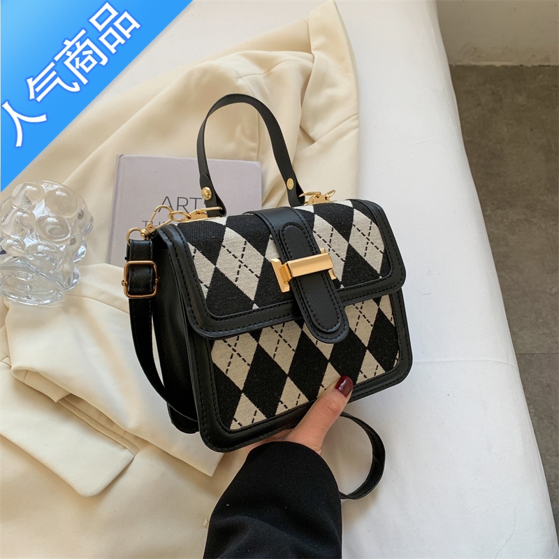 封后ins网红斜挎包超火格子手提包女2022新款复古小众质感百搭单肩包女斜挎包