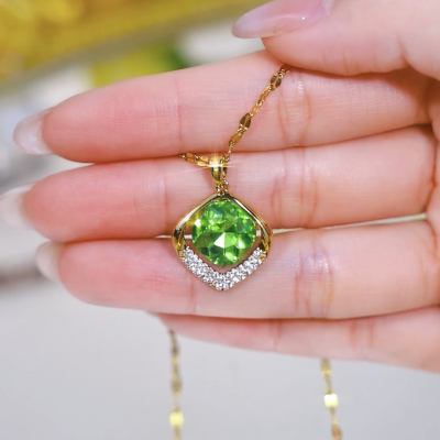 新中式绿色几何水晶项链女新款潮设计感短款时尚网红质锁骨链颈链送女朋友老婆情人节七夕生日礼物