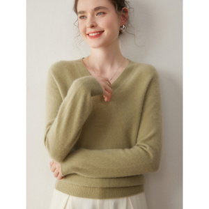 无缝v领羊绒衫女25秋冬新款气质宽松百搭上衣内搭针织打底衫毛衣