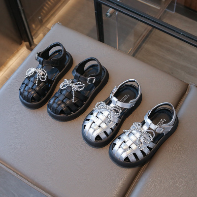 女童公主凉鞋夏季2025新款简约软底儿童沙滩鞋中大童编织包头凉鞋