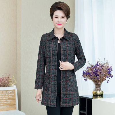 七斓中老年女装上衣中长款风衣加肥加大码妈妈装秋冬装格子加绒外套女风衣