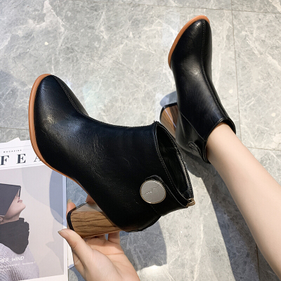 迪鲁奥（DILUAO)2021新款季百搭黑色粗跟高跟单靴尖头瘦瘦靴子女潮