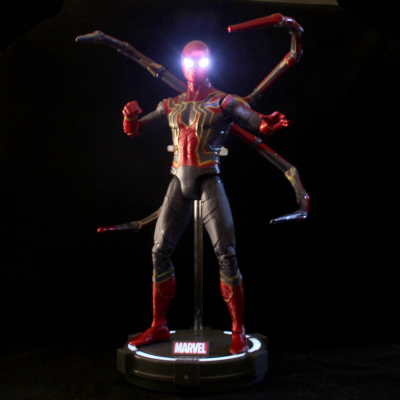 漫威正版复仇者联盟钢铁蜘蛛侠公仔手办模型发光可动人偶玩具