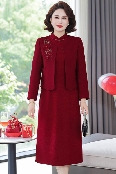 新款妈妈装中老年婚宴服中年气质喜婆婆连衣裙喜庆婆婆装秋装新款