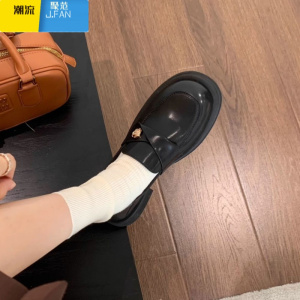 聚范厚底踩跟乐福鞋女加绒英伦风2024年新款一脚蹬小皮鞋懒人单鞋