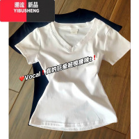 YIBUSHENG奶黄色正肩V领短袖t恤季薄款短款上衣半袖修身上衣设计感小众女
