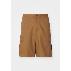 Nike/耐克弹性直筒中长裤男运动短裤多口袋休闲膝盖以上常服