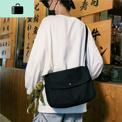 男士斜挎包潮牌ins小挎包女背包日系邮差帆布单肩包休闲学生包包NEW LAKE女士单肩包