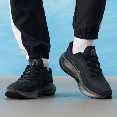 耐克鞋跑步鞋JOURNEY跑步7/24男鞋四季款FN0228-009