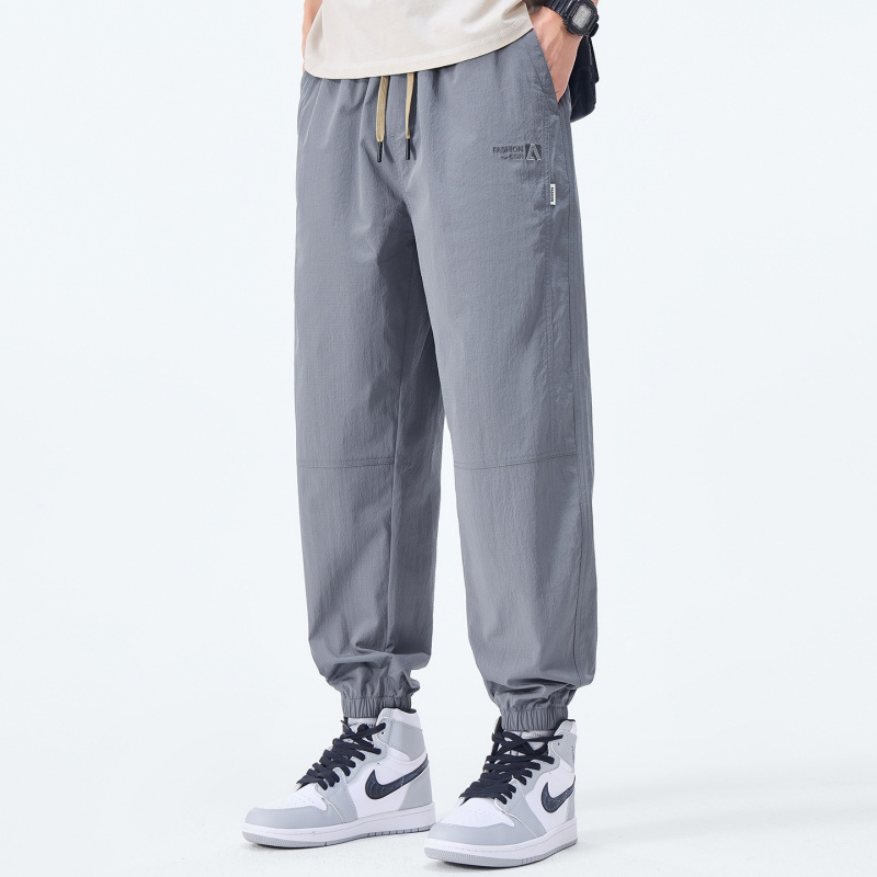 高街风男士束脚休闲裤夏季冰丝宽松垂感薄款速干运动哈伦裤男款