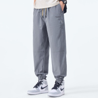 高街风男士束脚休闲裤夏季冰丝宽松垂感薄款速干运动哈伦裤男款