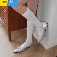 聚范Mooreyu银色尖头单鞋女2024新夏季法式气质芭蕾蝴蝶结平底鞋