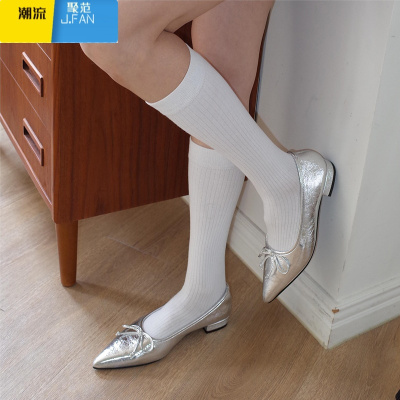 聚范Mooreyu银色尖头单鞋女2024新夏季法式气质芭蕾蝴蝶结平底鞋