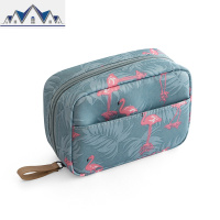 化妆包ins风 超火小号便携可爱日系女随身化妆袋大容量口红收纳包 三维工匠