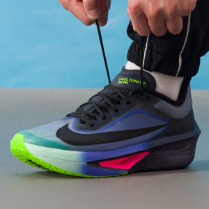 耐克(NIKE)跑鞋男鞋新款时尚潮流户外休闲鞋缓震耐磨透气运动鞋跑步鞋FN8454-004 ZP