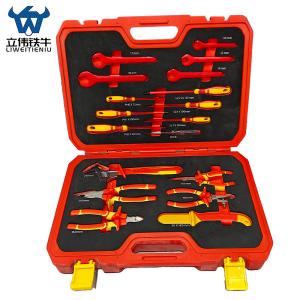 立伟铁牛绝缘工具18件组套